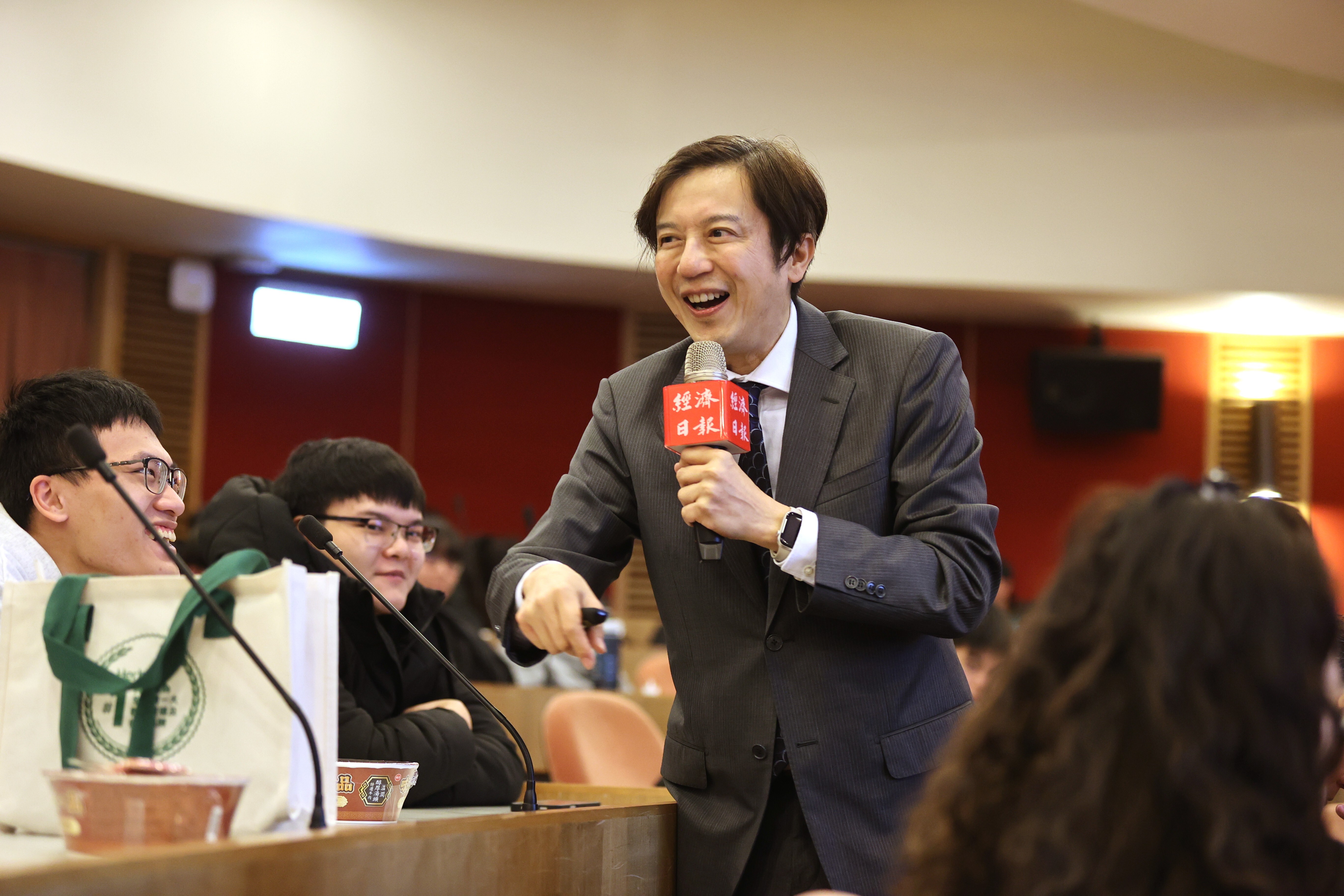 金管會陳彥良副主委